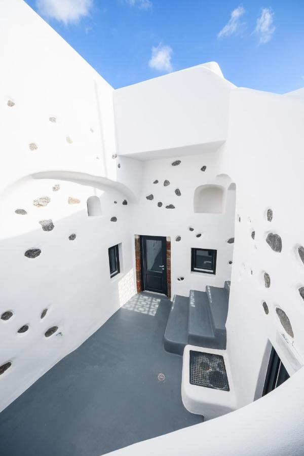 The Luna Caverns Fira  Exteriör bild